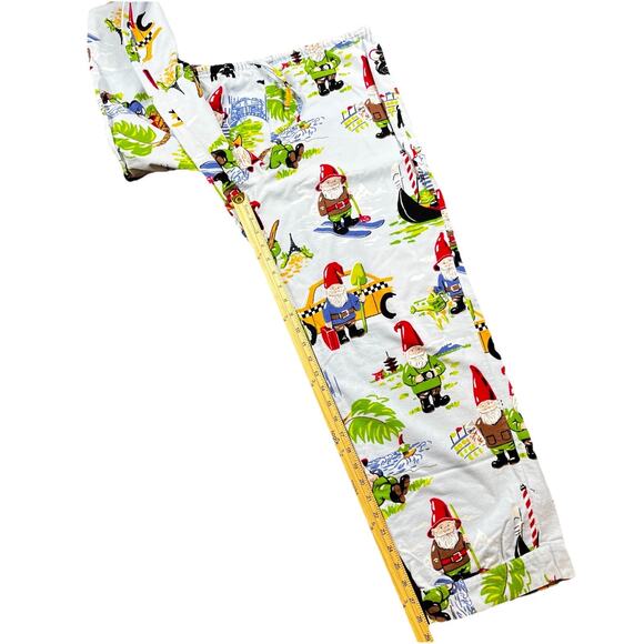 Nick & Nora Flannel Pajama Set Traveling Gnome 100% Cotton Women’s Small Comfy - Picture 5 of 8